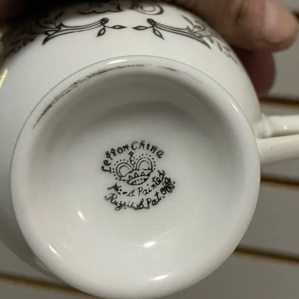 Lefton this vintage